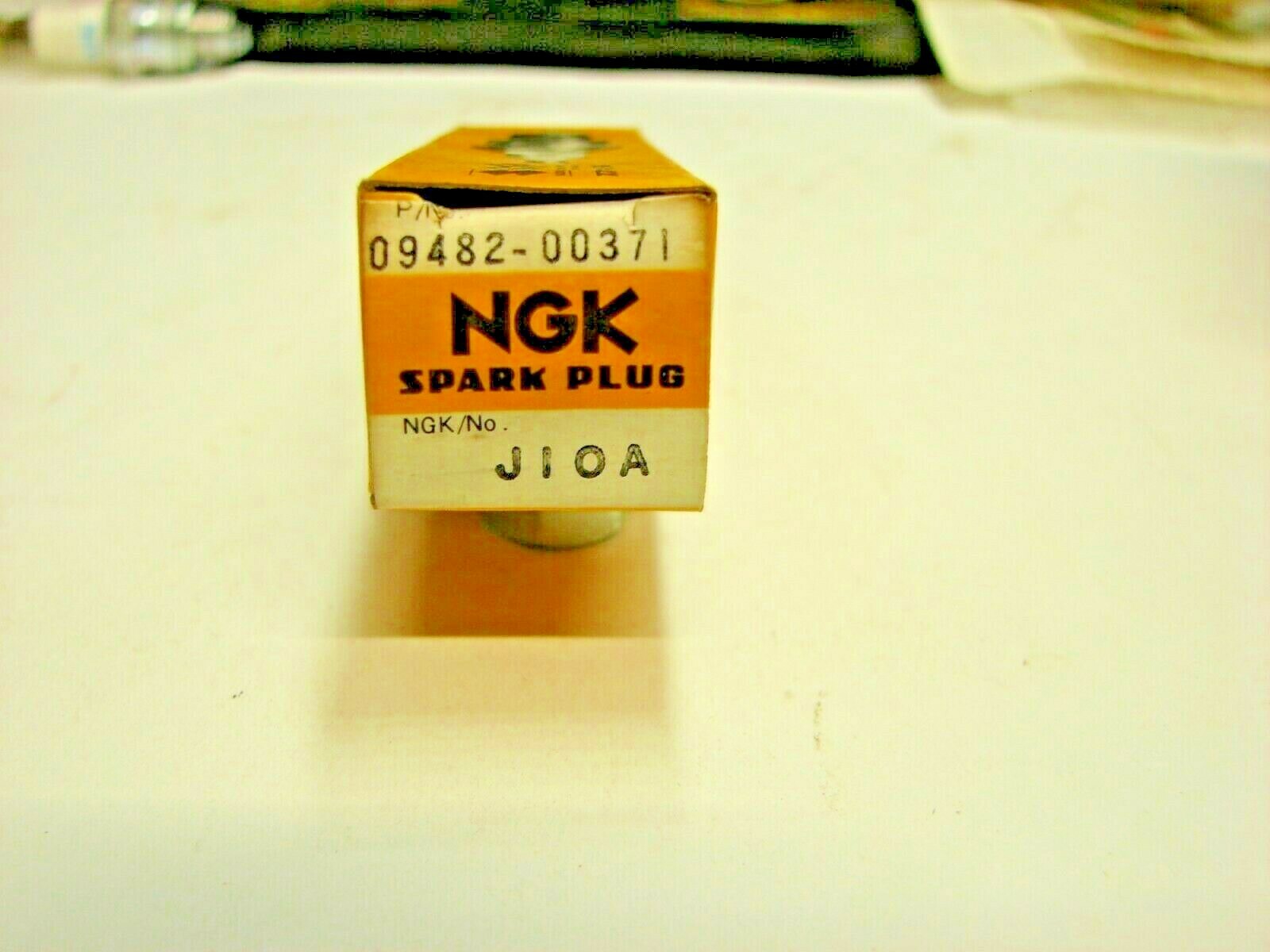 NGK J10A NOS SUZUKI  SPARK PLUG  GSX-R1100 GSX1100 GSX-R GSX 1100 FAST SHIPPING