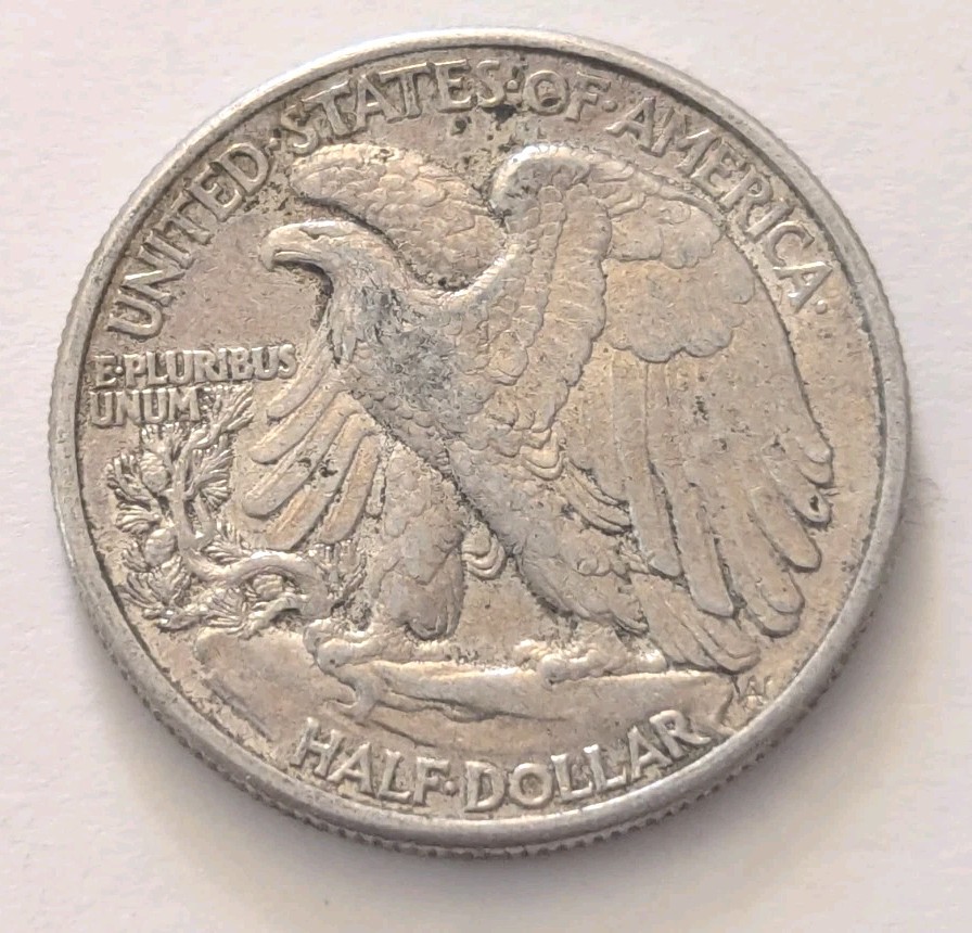 1941 Walking Liberty Half Dollar -T645