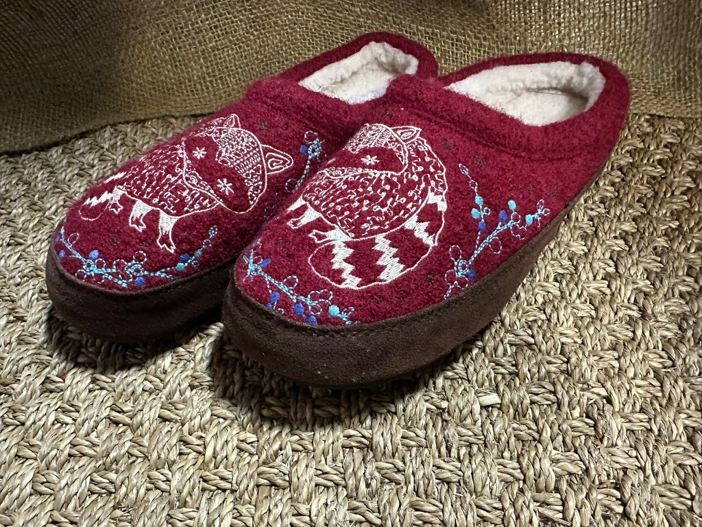 ACORN FOREST MULE SLIPPER WOMEN NEW
