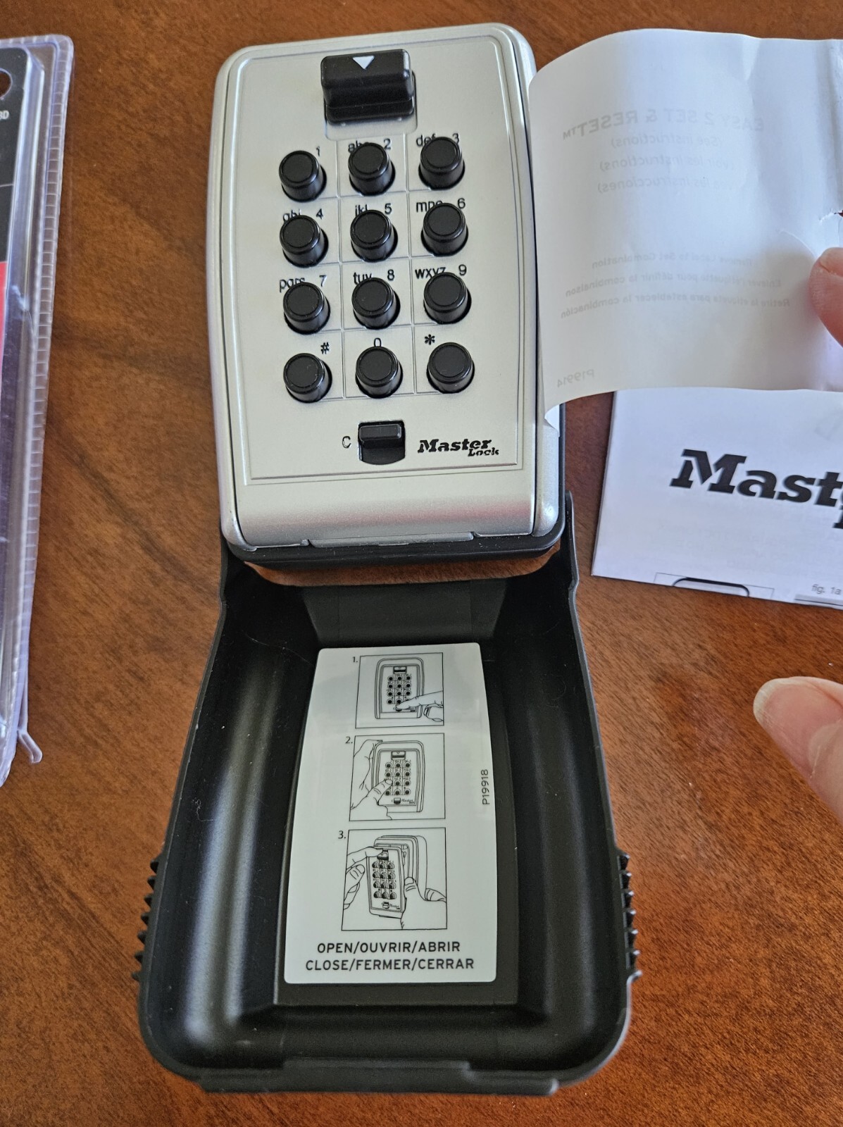 Mater Lock Wall-Mount Lock Box
