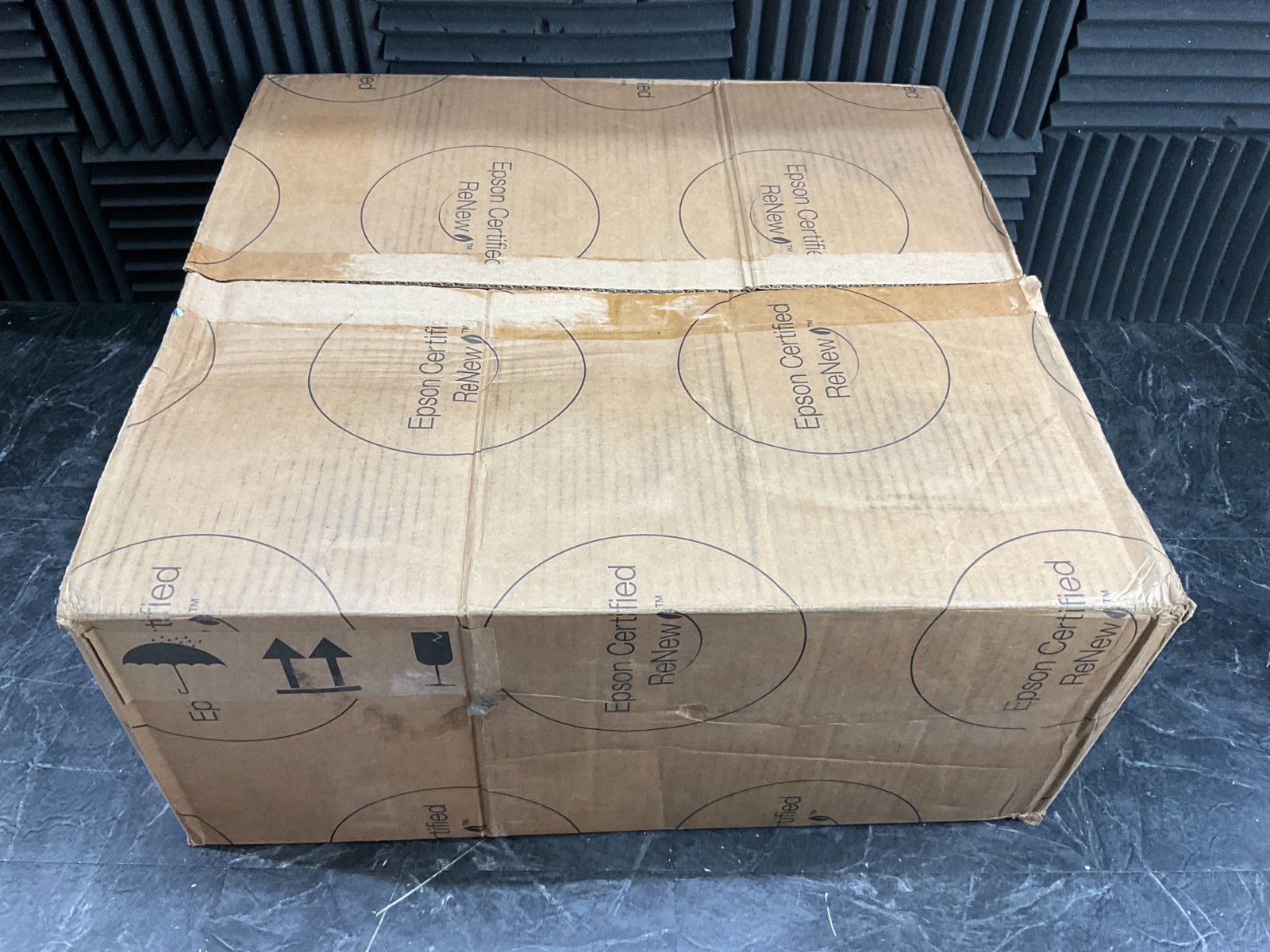 Epson PowerLite L730U Projector 7000 lumens WUXGA white V11HA25020 🇺🇸✨🇺🇸 NEW