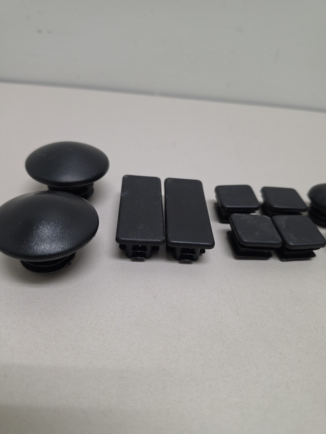 Proform Hybrid Trainer PFEL03812.3 Smaller End Cap Bundle (211A)