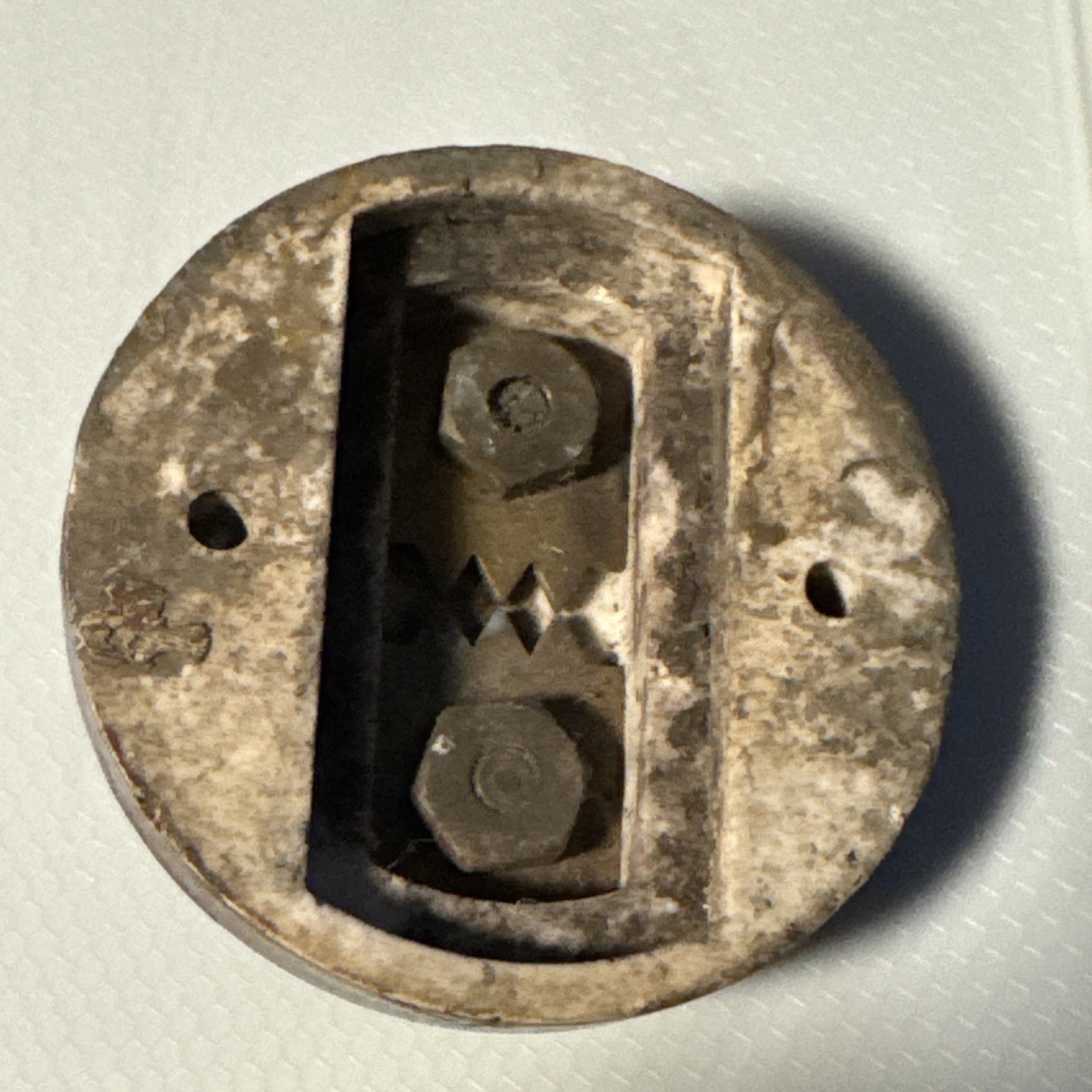 WAVO Ceramic Arrestor Lid