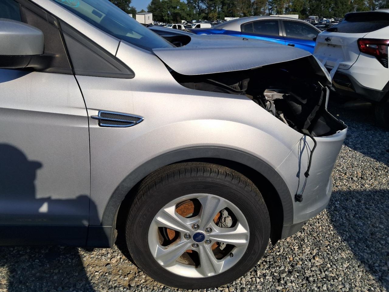 ESCAPE 2014 Glove Box 4789069