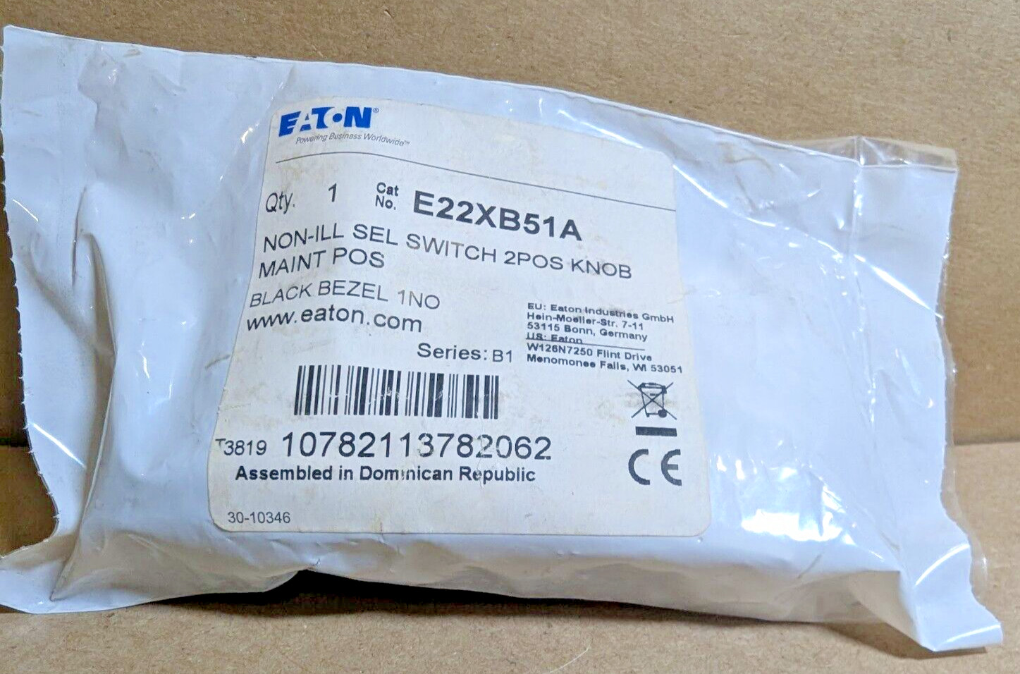 EATON Corporation E22XB51A Non-illuminated Selector Switch, Maintained (New)