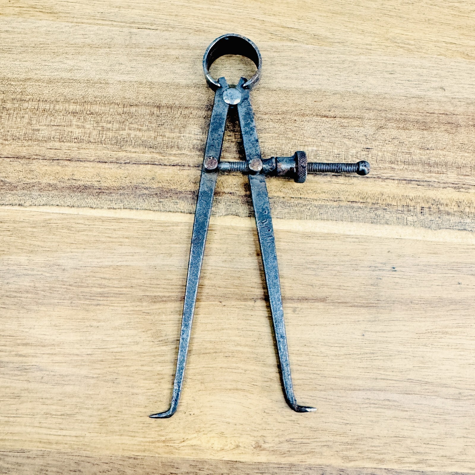 Vintage HR Caliper Measuring Tool INSIDE MEASURE Manual Antique Calipers