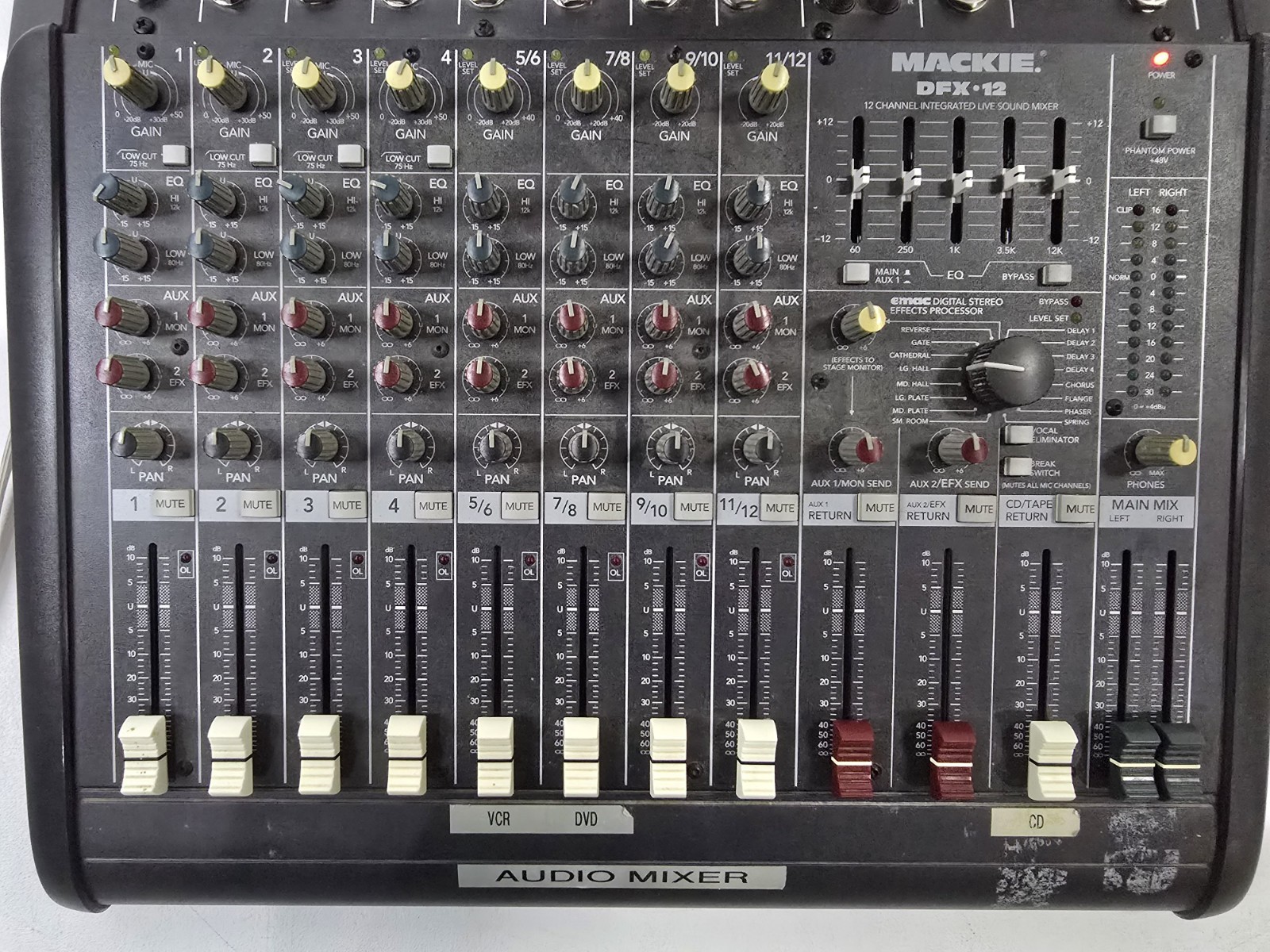 Mackie DFX12 Compact Integrated Live Sound Mixer