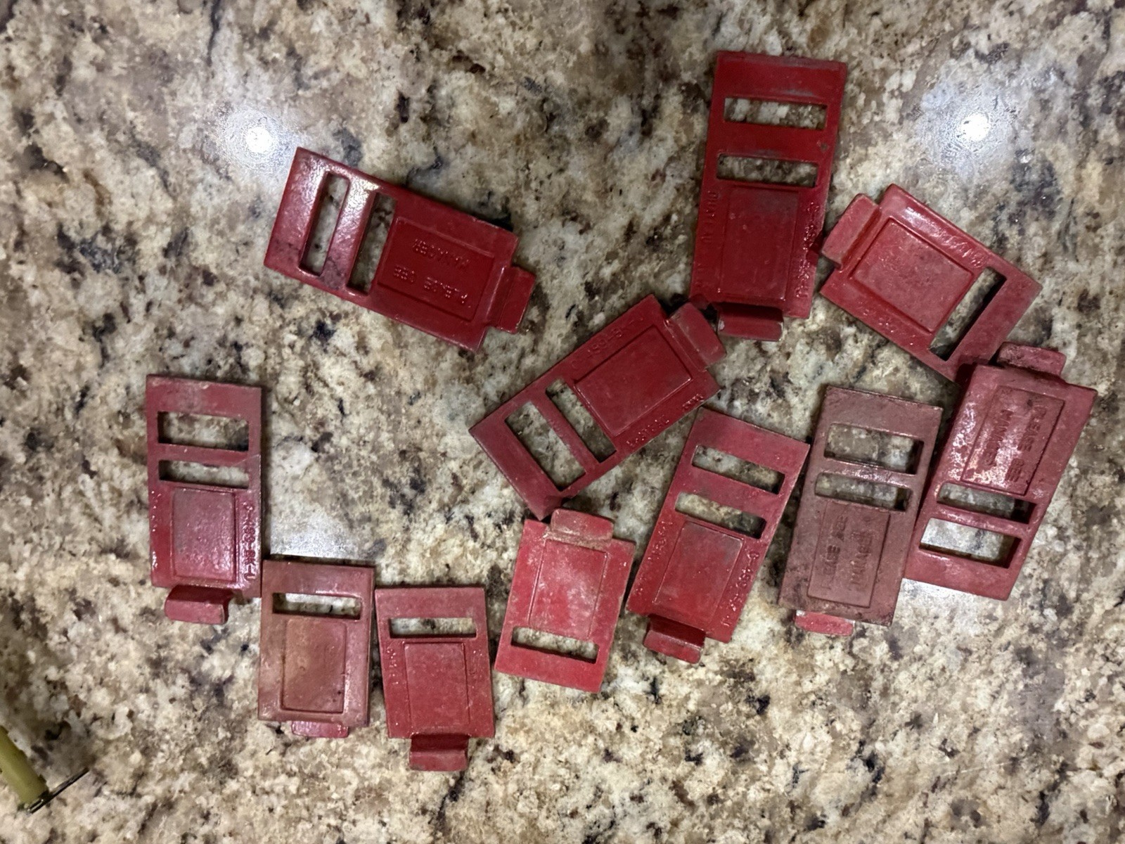 Red Public Storage Padlock Lock  Out  Chateau Unit Locker Plate Metal (LOT)