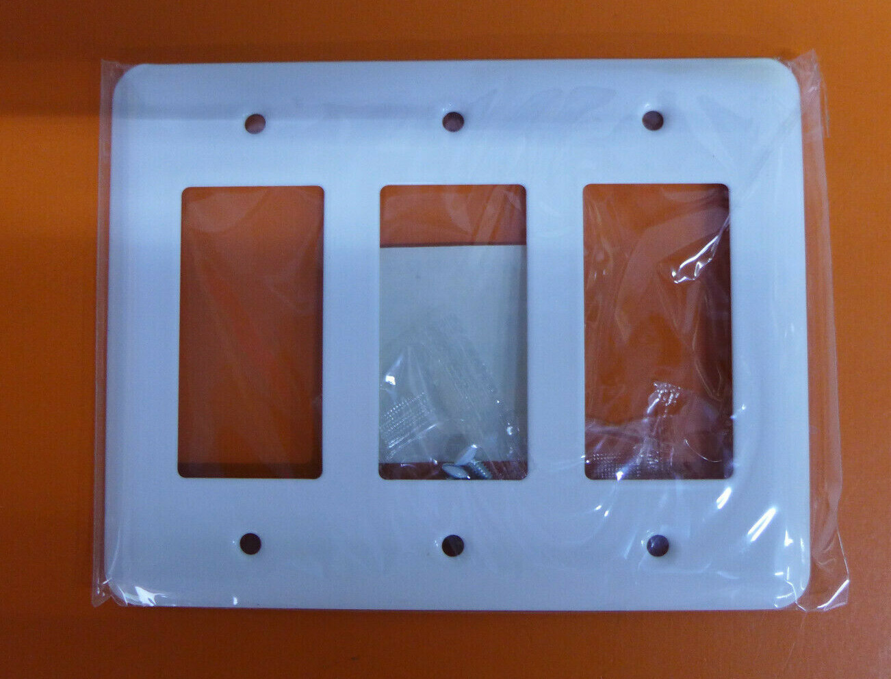 (LOT OF 10) NEW TayMac Triple White Metal Wall Plate WRW-RRR