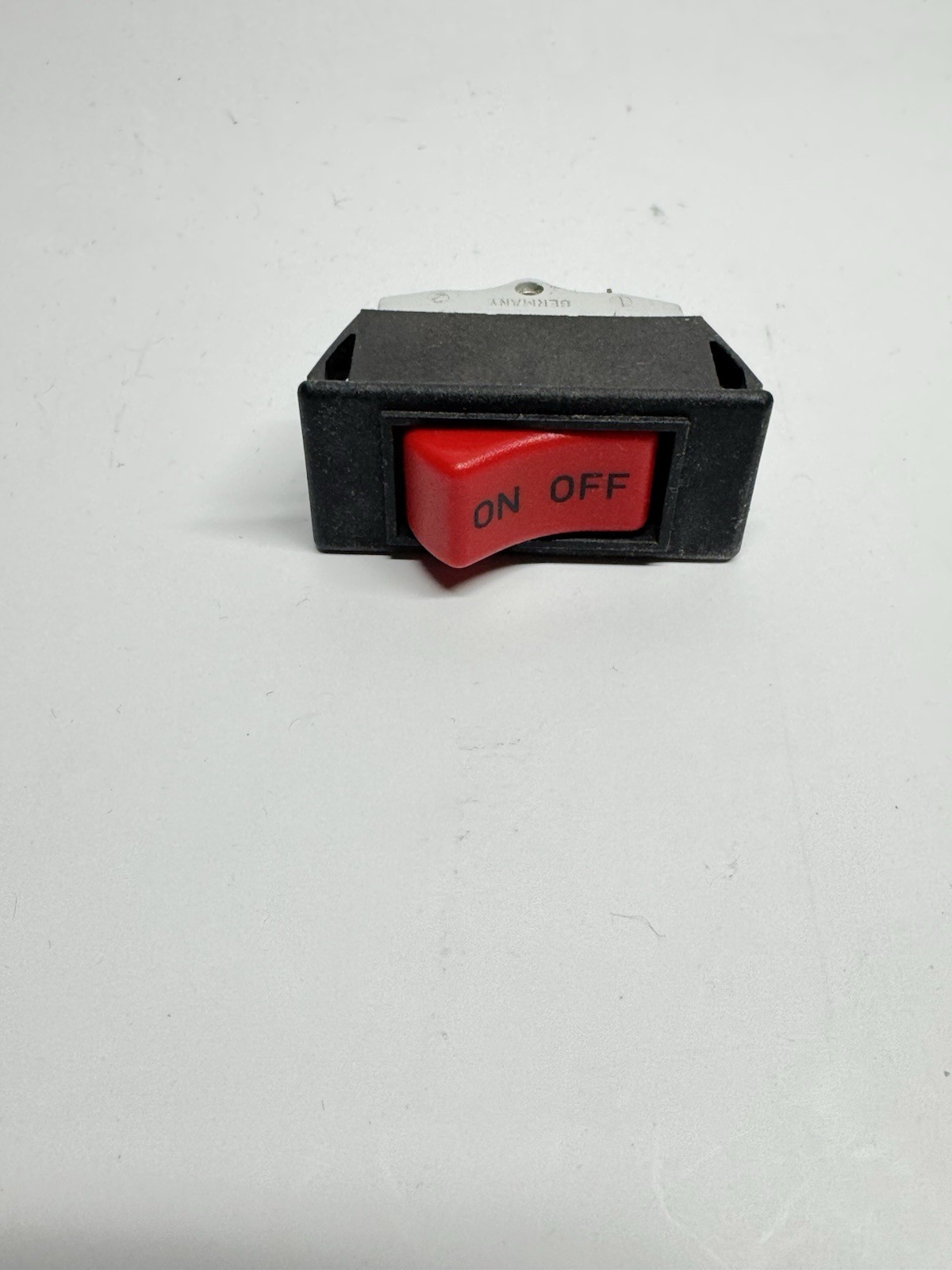 StarTrac Treadmill Power Rocker Switch on off 115v 2 Pole 470-0190