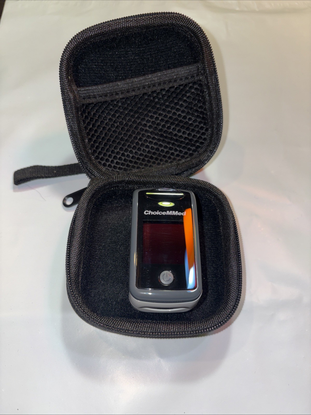 ChoiceMMed Professional Fingertip Pulse Oximeter MD300CI216 - Adult Child Infant