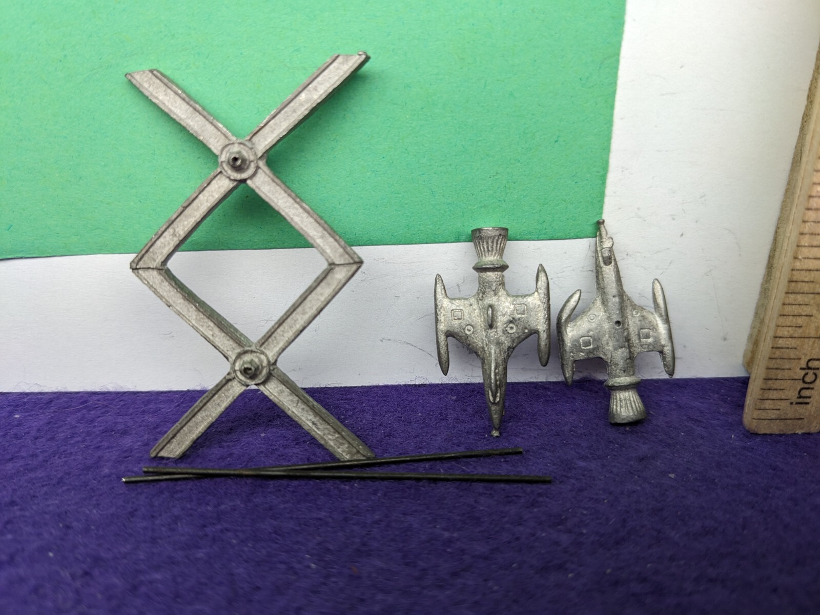 TSR 5404 (c) Thruster Class Miniature Metal Space