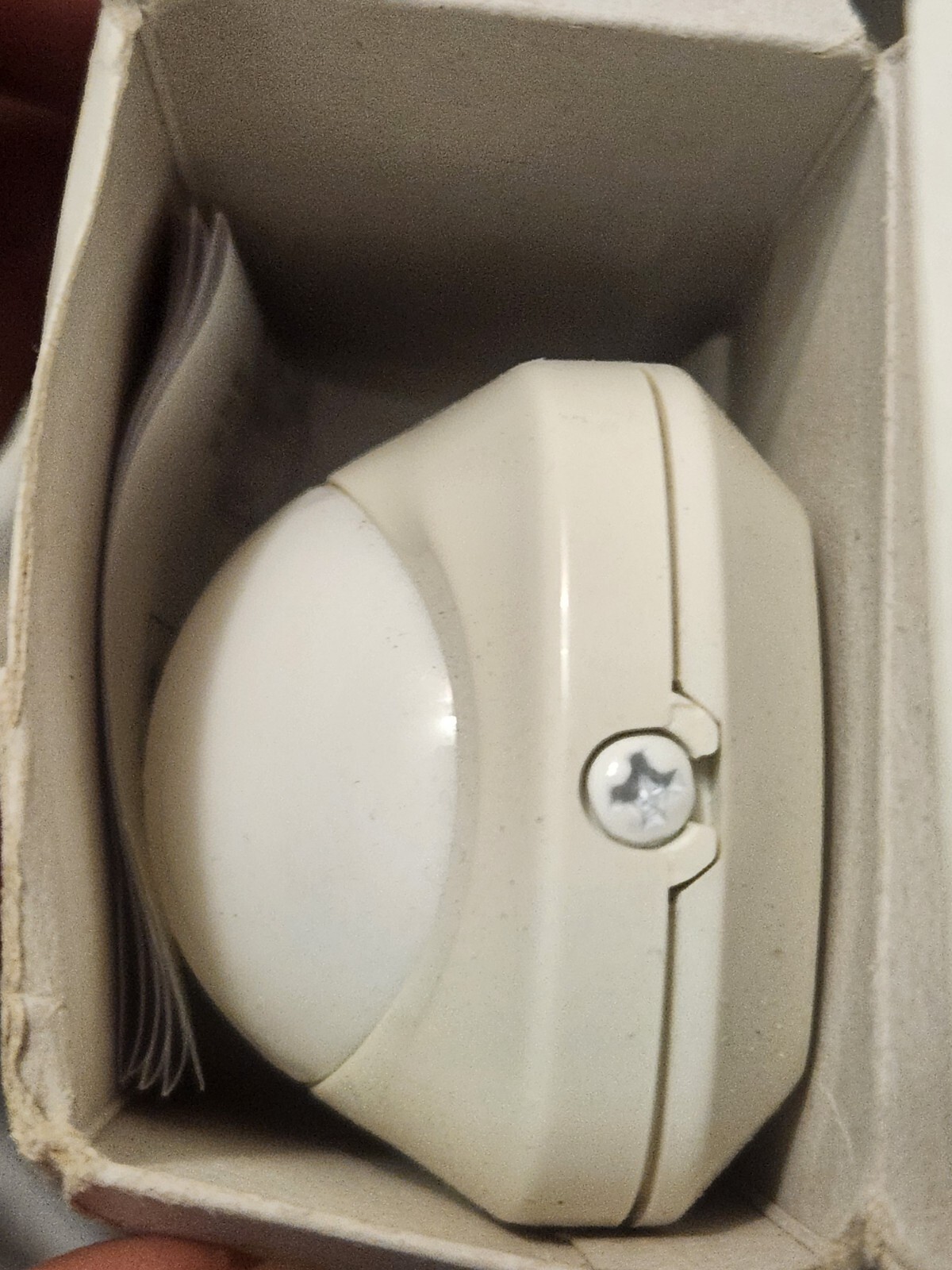 NIB VISONIC VI-PET IMMUNE DIGITAL PIR WITH TMR SIGNAL PROCESSING MOTION DETECTOR