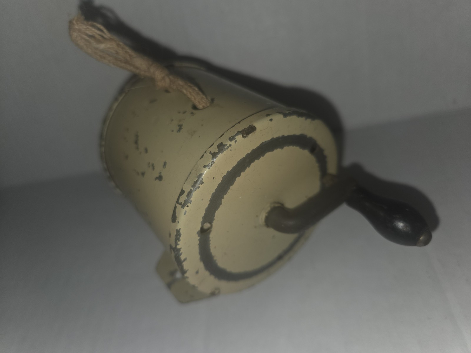 vintage clothes line reel Great For Camper Glamper Works