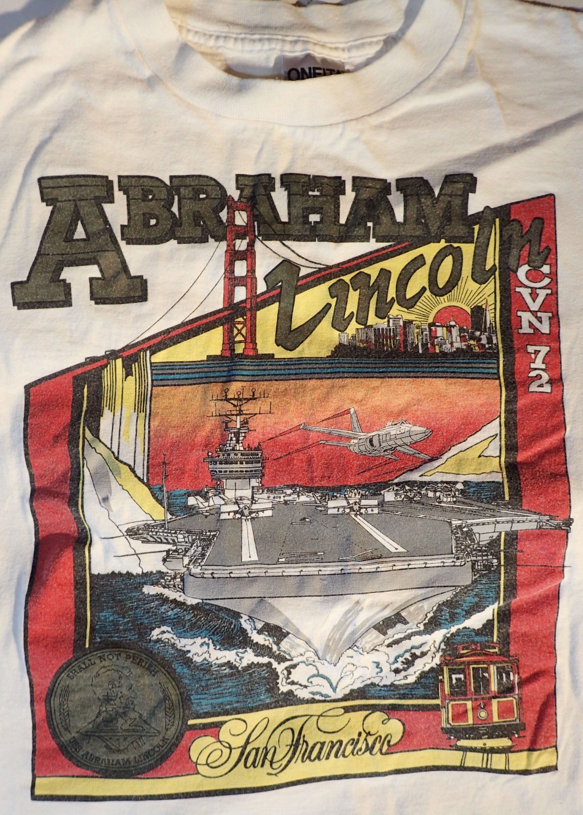 Vintage 90s USS Abraham Lincoln CVN-72 SAN FRANCISCO official souvenir L t-shirt