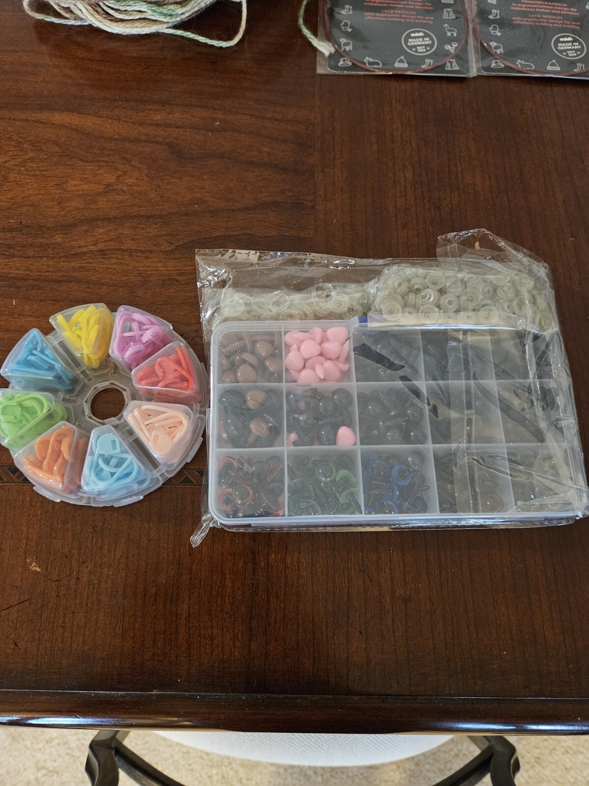 Knitting kit