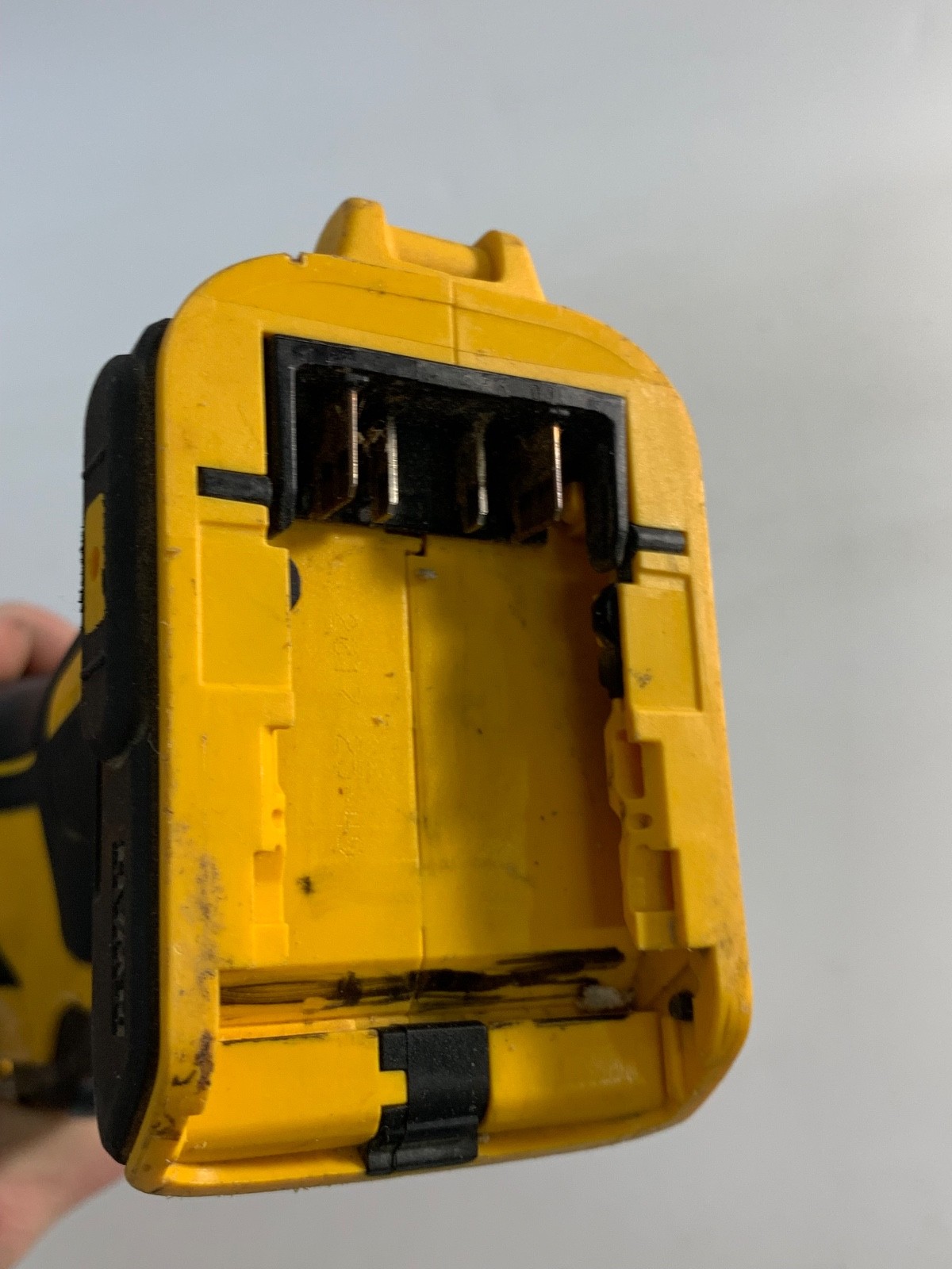 DEWALT OSCILLATING MULTI-TOOL 20V MAX DCS355 TOOL ONLY (WORKS)