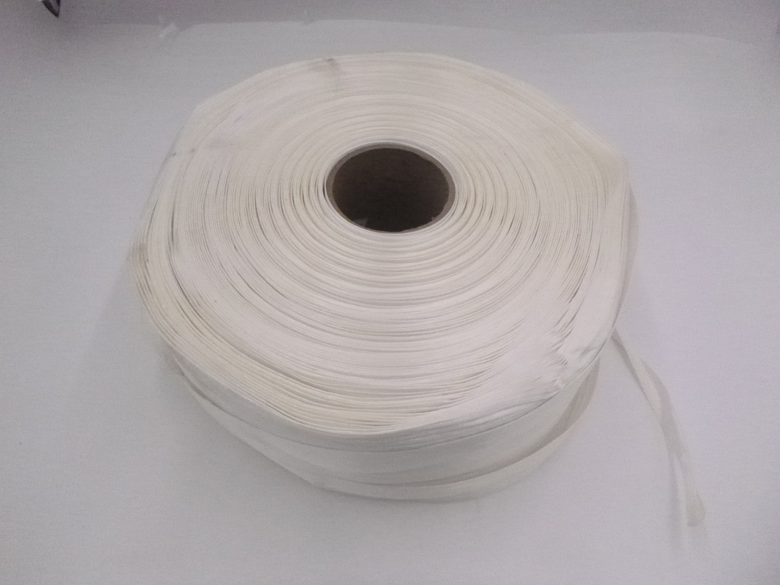 2641' Greenbridge Heavy Duty 3/4" W Hotmelt Bonded Cord 30775CA