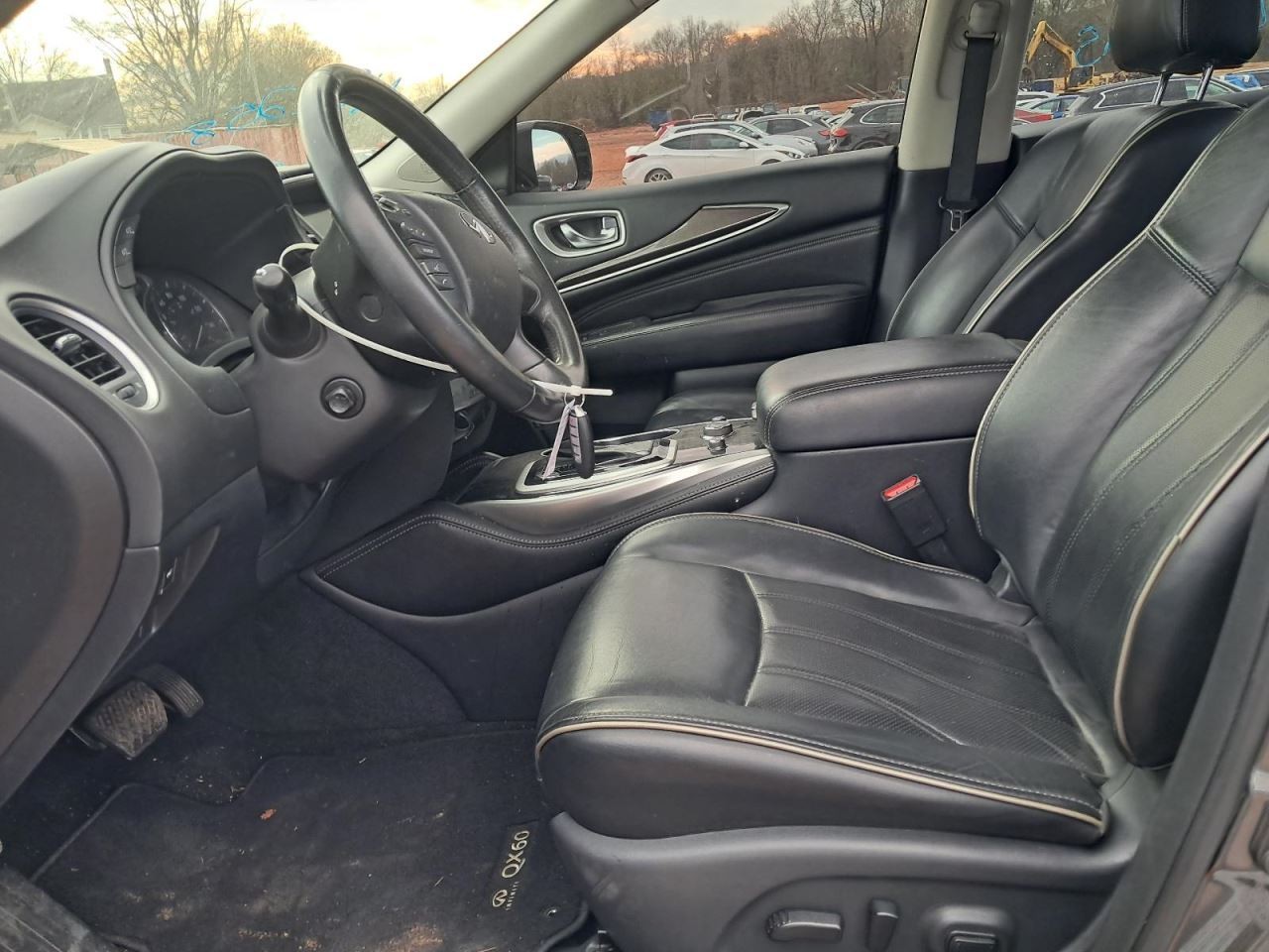 QX60 2019 Glove Box 4894364