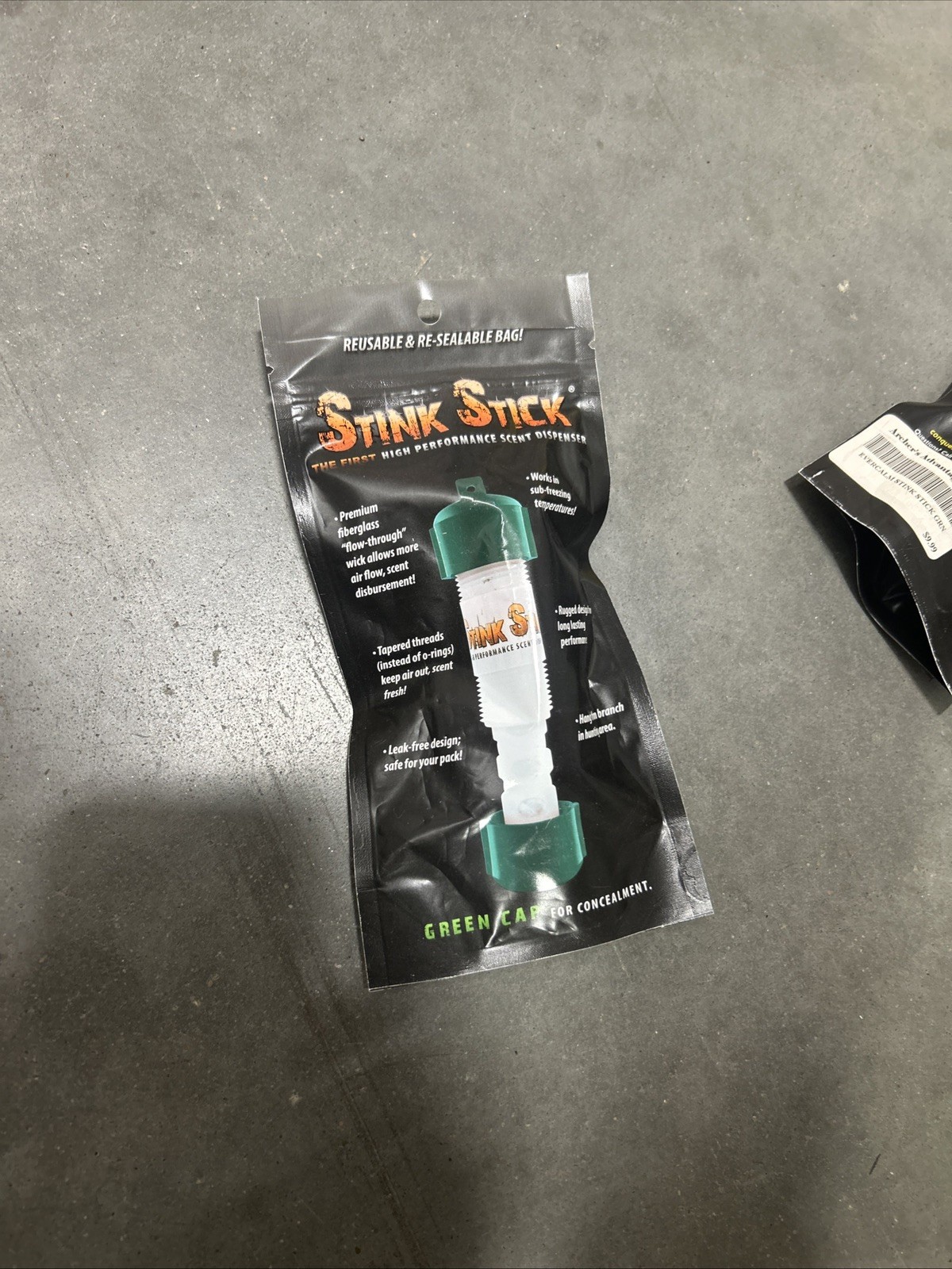 STINK STICK SCENT DISPENSER GREEN CAP