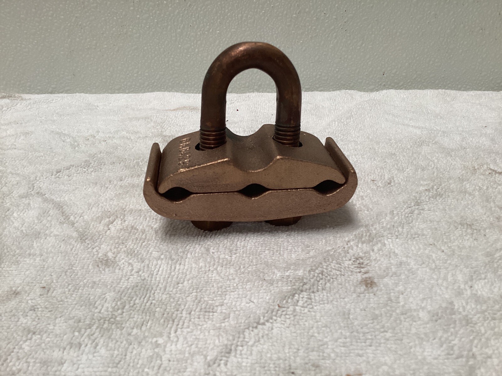 Burndy GK6429 Mechanical Grounding Connector