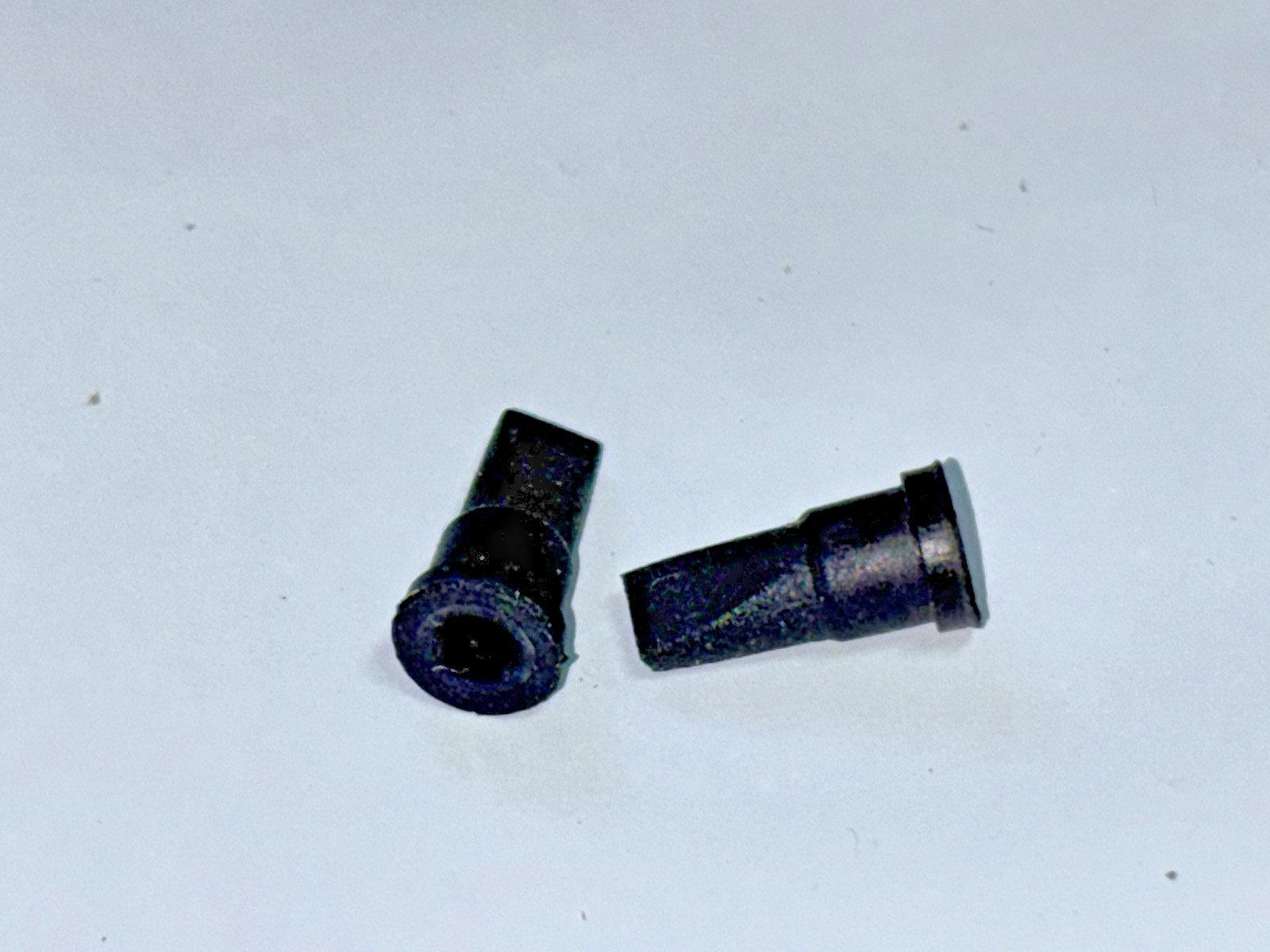 2 - Husqvarna, Poulan, Craftsman Duckbill Check Valves NEW 530026119