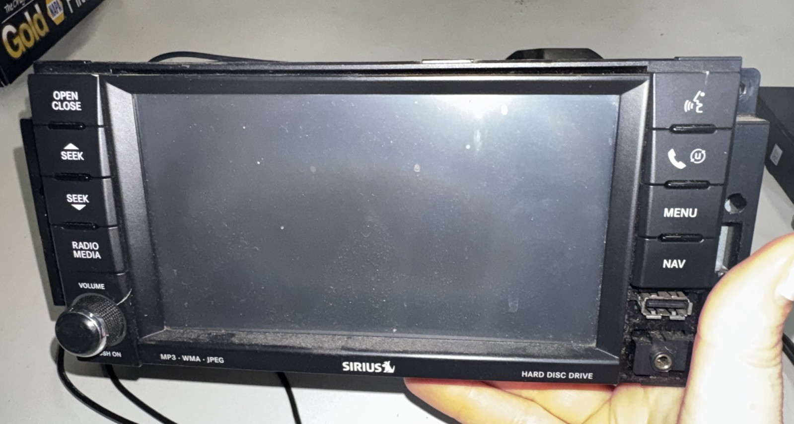 Radio Display And Receiver AM FM CD DVD Navigation Fits 08-10 300 5064401AI