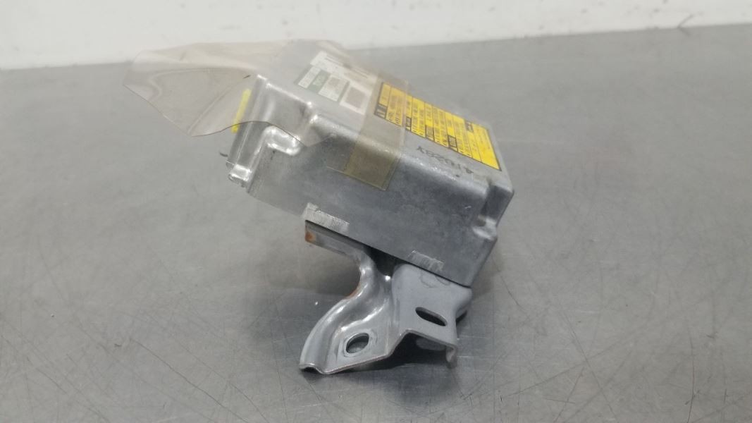 99 1999 TOYOTA 4 RUNNER SRS RESTRAINT CONTROL MODULE 8917035090