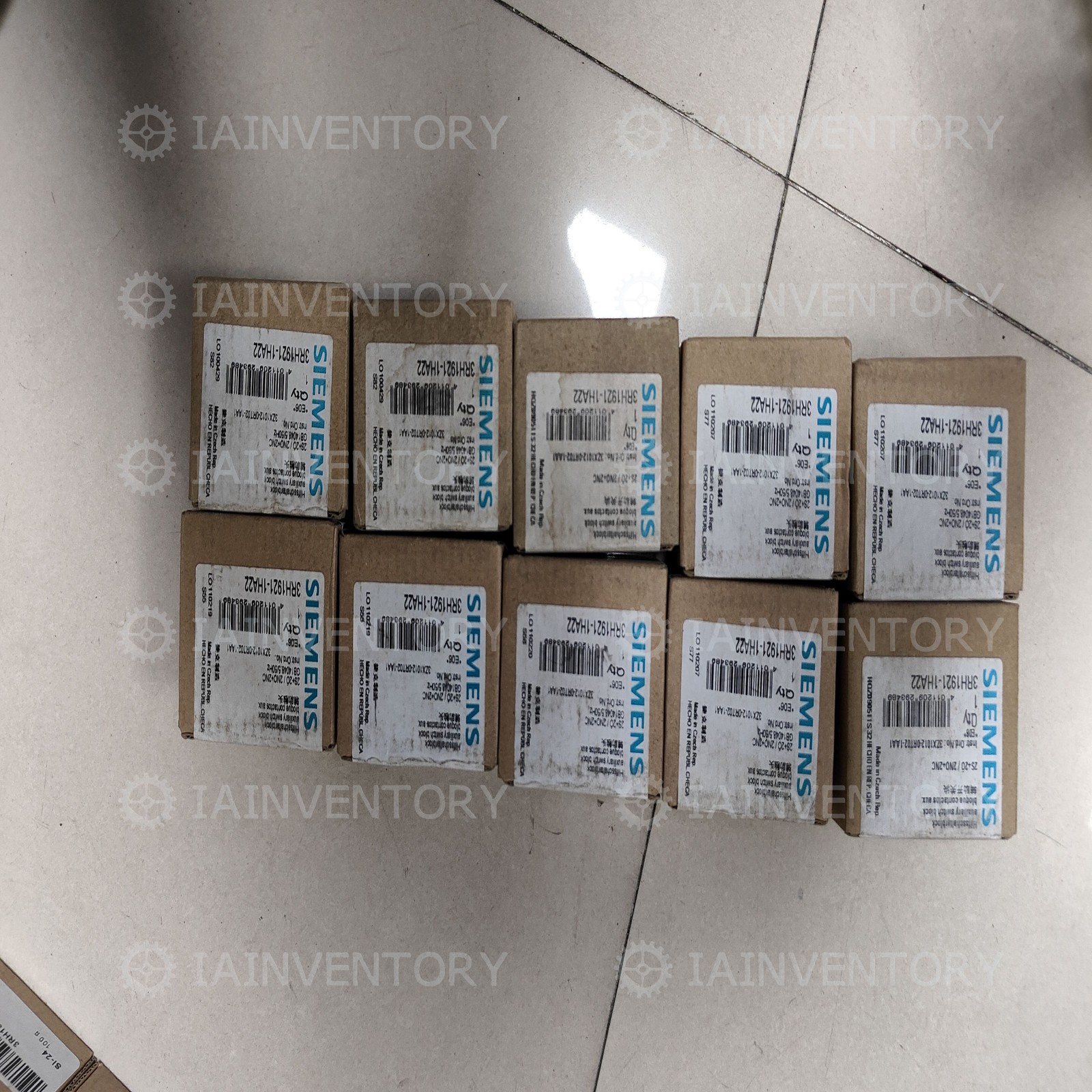 1 piece new Siemens 3RH1921-1HA22 with 1 year warranty