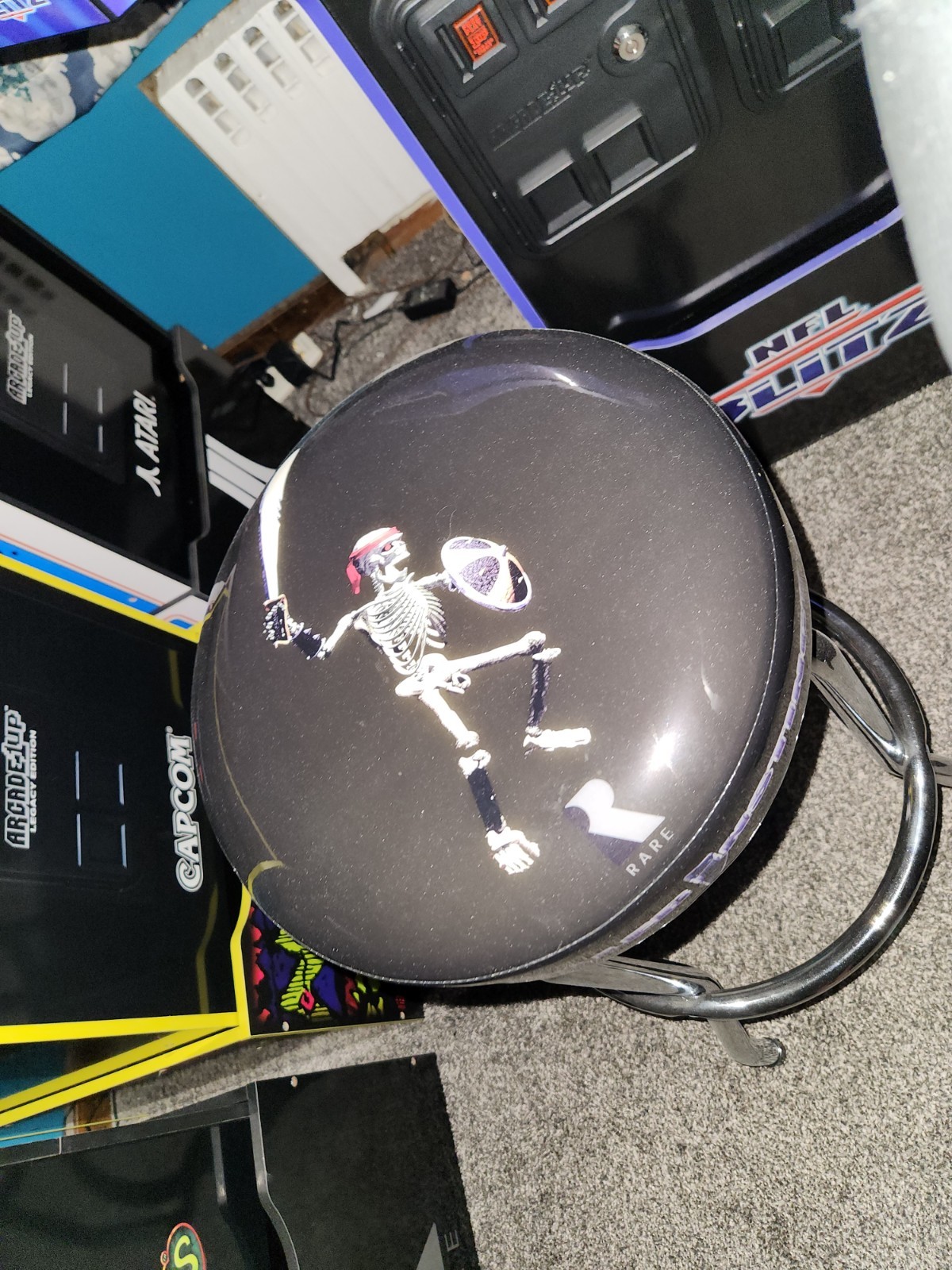 Arcade1up Killer Instinct Stool