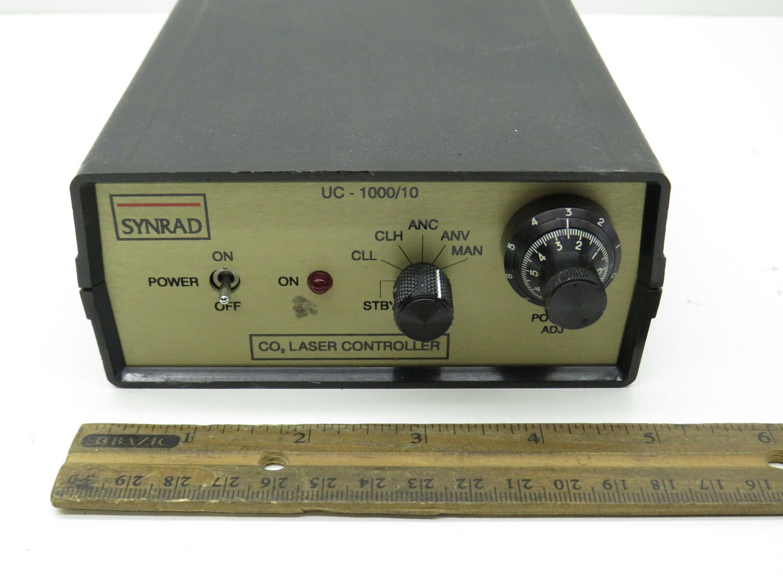 Synrad UC-1000/10 Laser Controller CO2