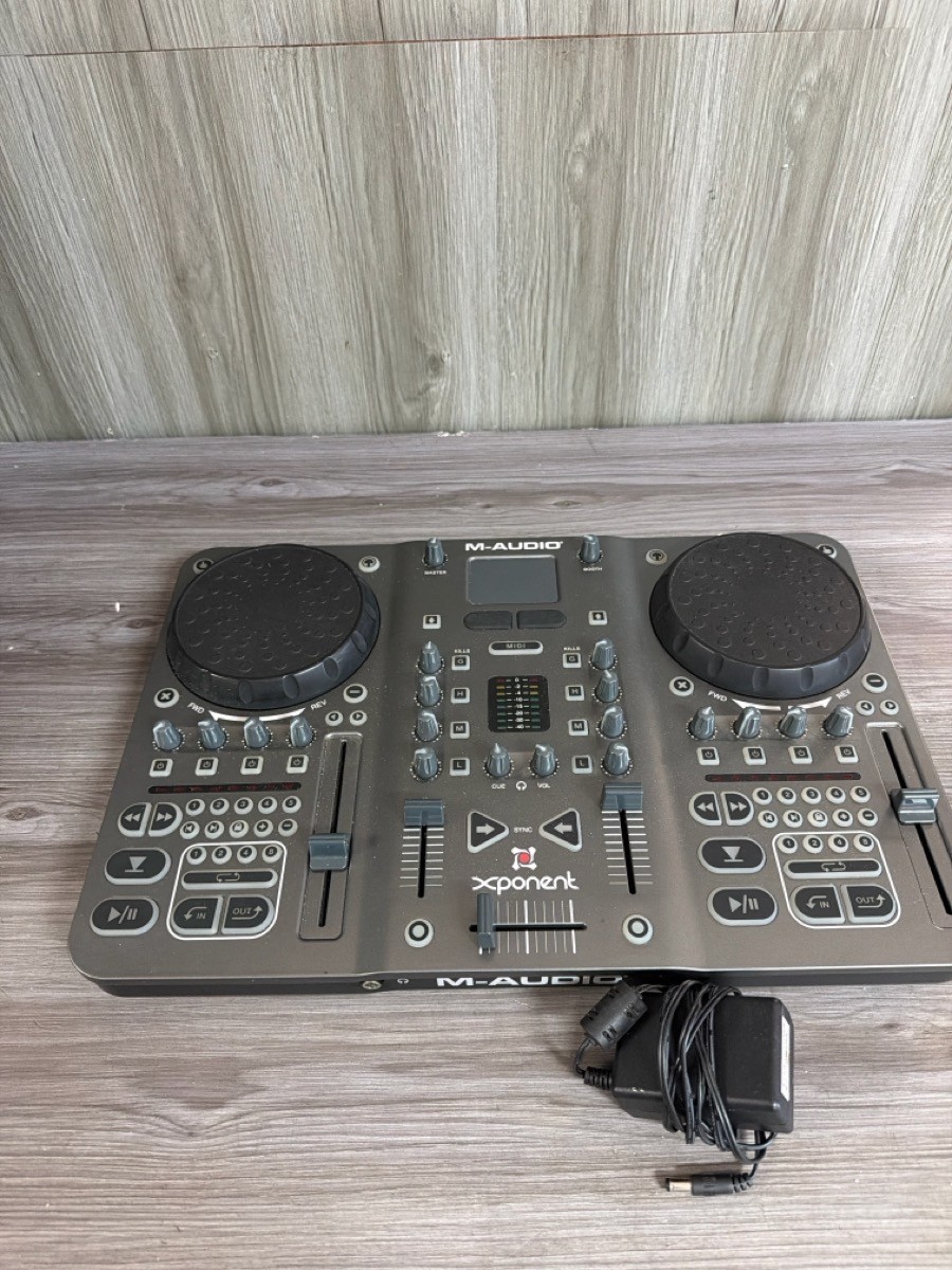 M AUDIO XPONENT (PSO041423)