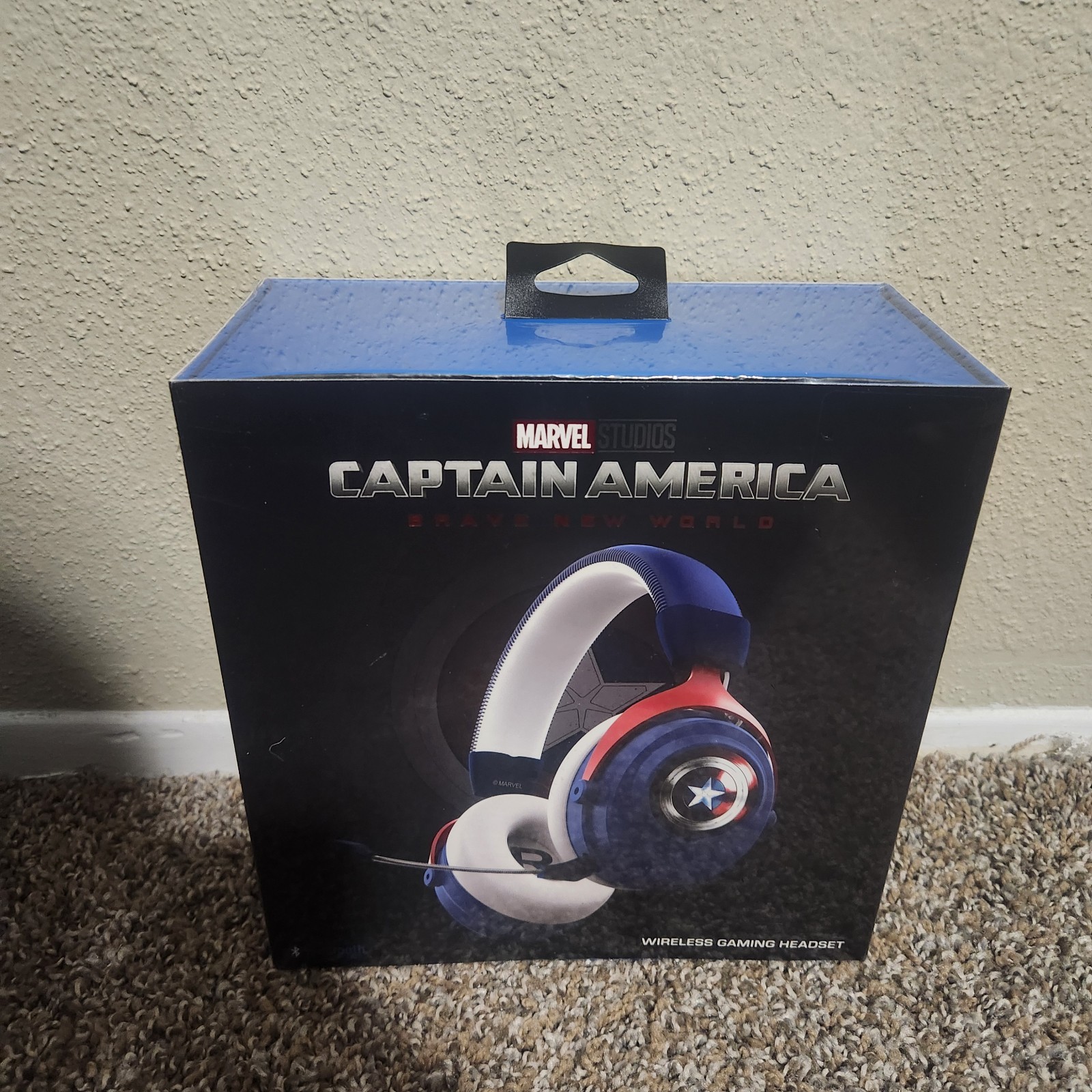 Geeknet MARVEL STUDIOS Captain American Brave New World Wireless GAMING HEADSET