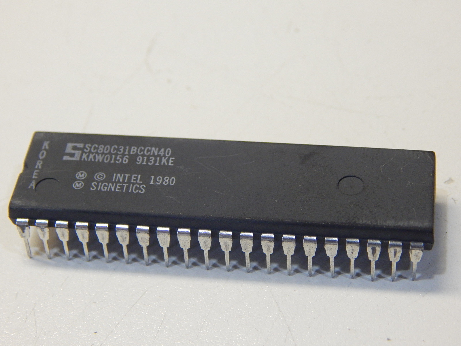 INTEL SC80C31BCCN 8 BIT MICROCONTROLLER DIP IC CMOS USA SELLER FAST SHIPPING