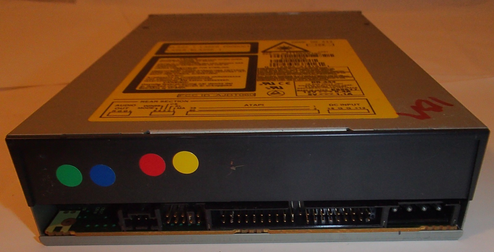 Vintage Pioneer DR-444 32x Front-Loading Internal IDE/ATAPI CD-ROM Drive Beige