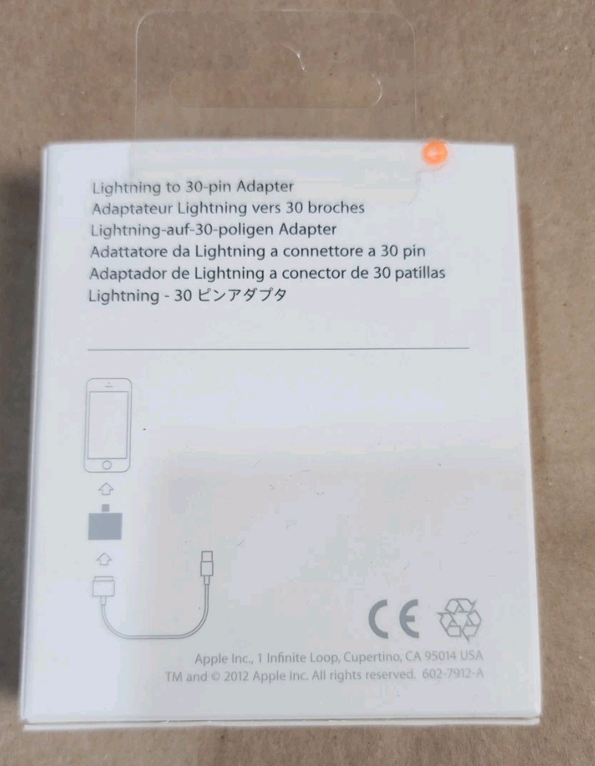 Apple Lightning to 30-pin adapter White MD823AM/A
