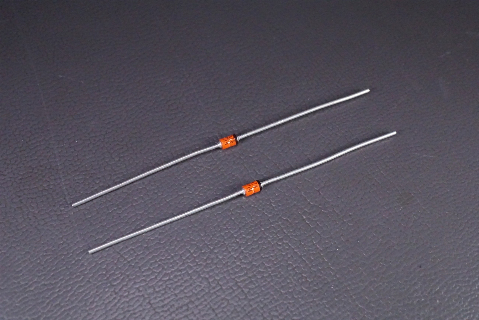 Lot of 2 JANTX1N4478 Microsemi Glass Zener Diode 1.5W 36V 7mA DO-41 Hermetic NOS