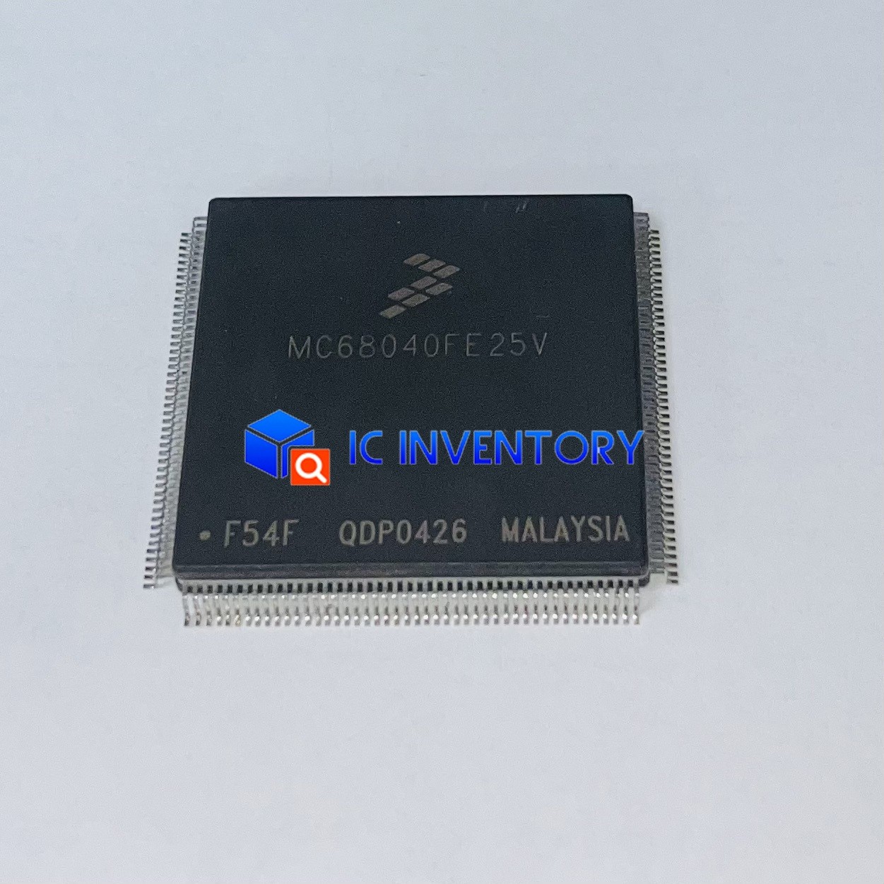 1PCS New MPN:MC68040FE25V Manu:MOTOROLA Encapsulation:QFP, W/ CACHE, MMU