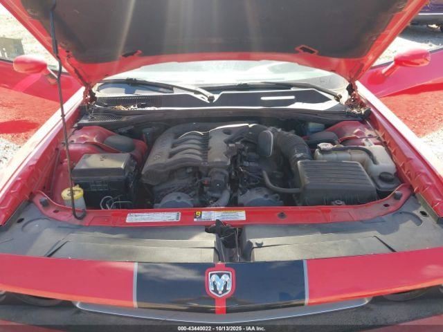 CHALLENGE 2010 Glove Box 4880237