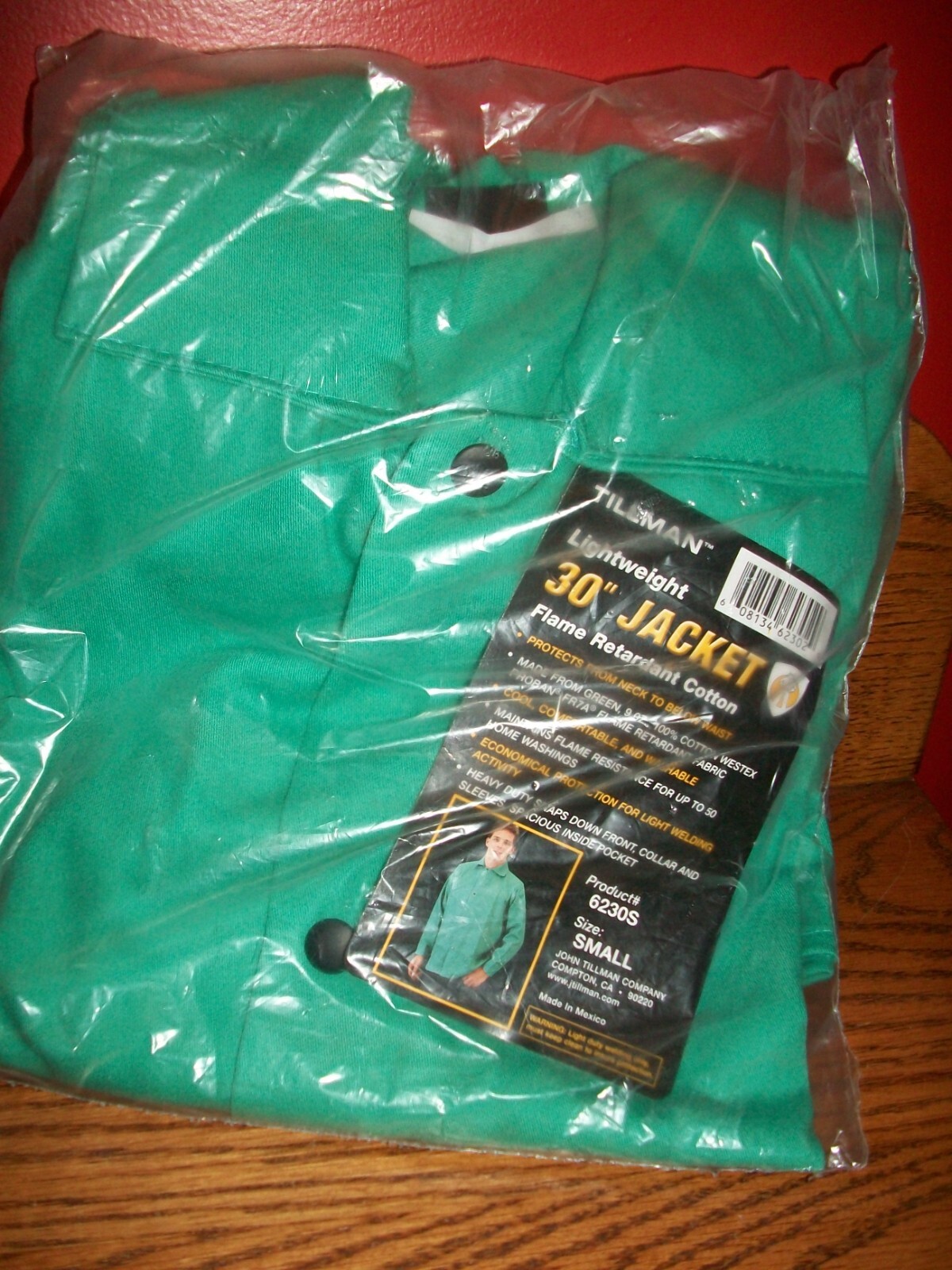 Tillman 6230S--Firestop Welding Jacket 30" 9oz    Size small--NIP--Ships FREE