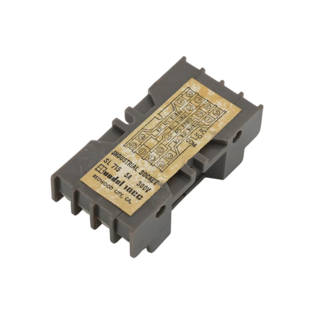 IDEC SL715 14-Pin Square Socket (New)