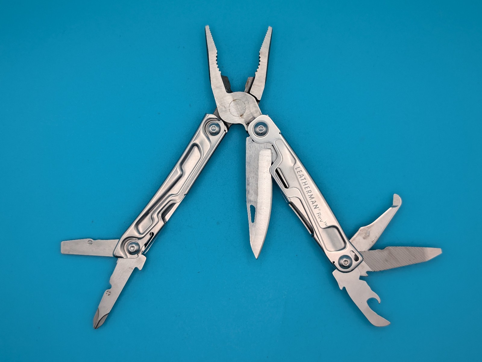 Leatherman Rev 3.8" Multi-Tool, Stainless!