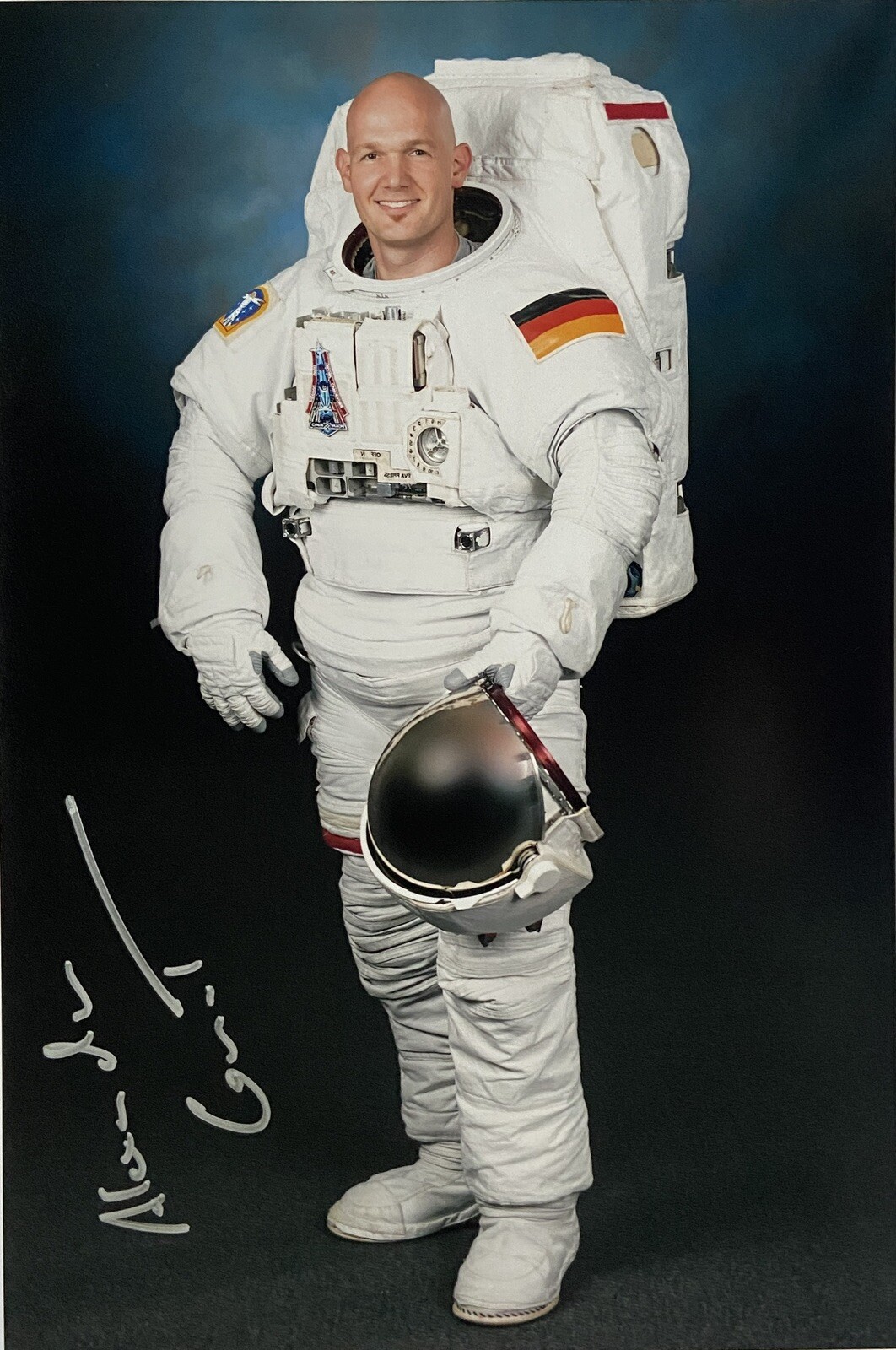 Alexander Gerst signed large photo ISS Soyuz signature autograph signed (29)