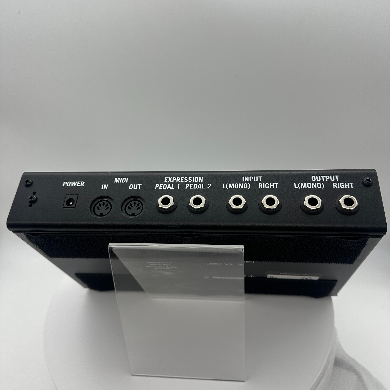 line6 M9 Stomp box Modeler multi effects Complete Accessories Good Condition