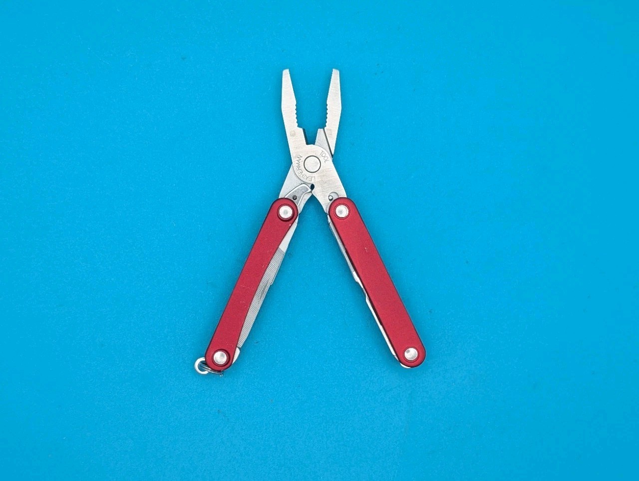 Leatherman SQUIRT PS4 Multi-Tool With Pliers Scissors Knife RED!
