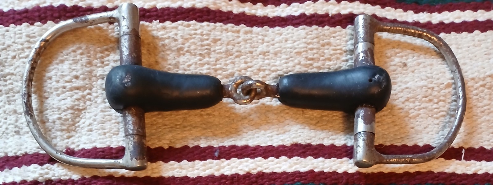 5" Dee Ring Snaffle Horse Bit with Black Rubber Mouthpiece