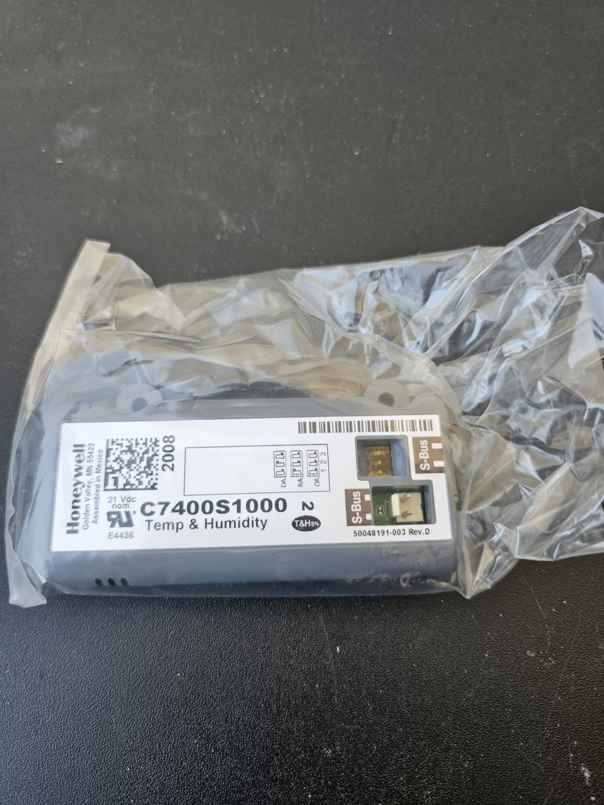 Honeywell C7400S 1000 SylkBus Temperature/Humidity Sensor NEW