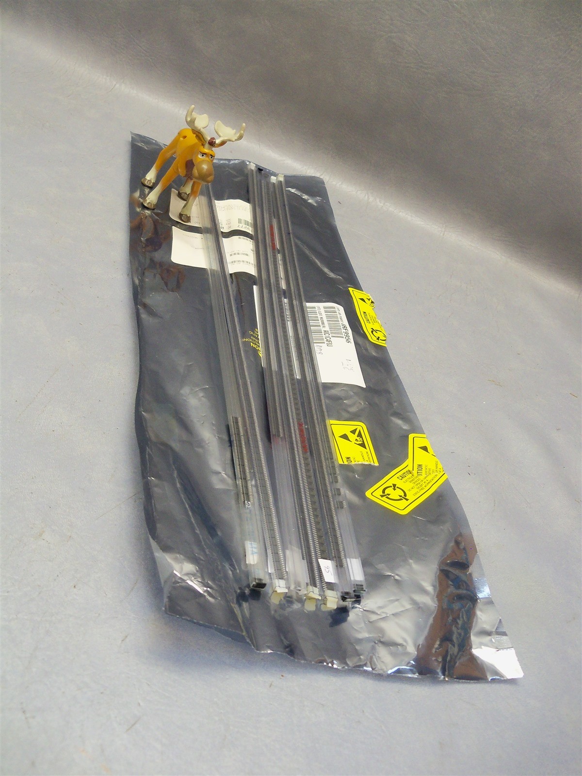 30V Dual N-Channel HEXFET Power MOSFET IRF9956 international rectifier 553 pcs