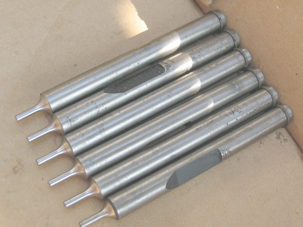 One UNIPUNCH  0.1250 Punch  (Lot 11f)