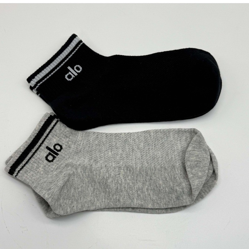 Yoga 2-Pack Socks Unisex Half-Crew Throwback Black - Grey NWT